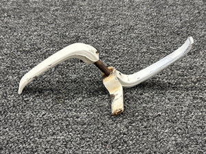 0413198-3, 1610056-1 Cessna A188B Cabin Door Handle Assembly LH