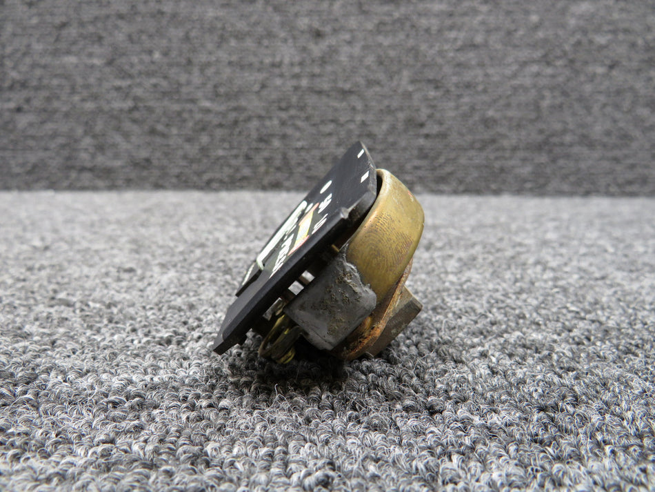 1508675 Stewart Warner Oil Pressure Gauge Indicator (Rusted Backing)