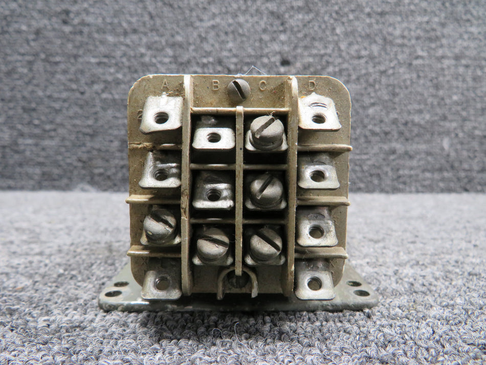 9274-3765 Leach Hermetically Sealed Relay (28V) (Broken Mount)