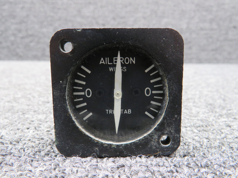 8DJ49GCZ-2 GE Aileron Position Indicator (Dented Body) (Loose Parts) (Core)