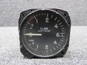 S203-2 Gates Learjet Rate of Climb Indicator (Worn Paint)