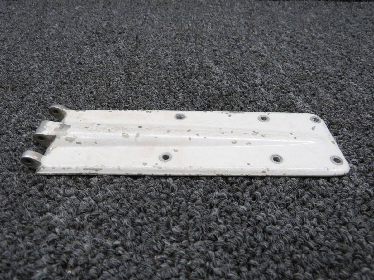 1211661-1 Cessna 206/207 Cargo Hinge Half Forward Lower (White) BAS Part Sales | Airplane Parts