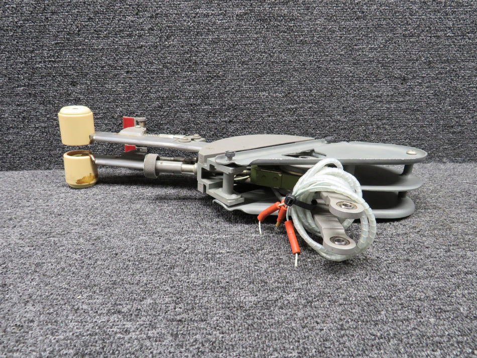 MY2077211 Throttle Assembly