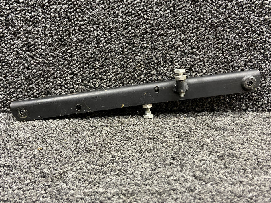 22694-003 Piper PA30 Flap Control Arm RH