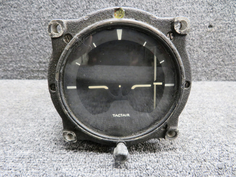A-1576 Tactair T-3 Autopilot Horizon Gyro Indicator (Worn Face)