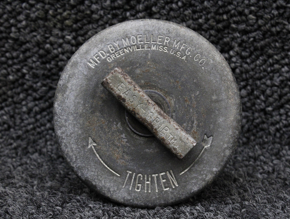 554-180 (Alt: 27221-000) Piper PA24-260 Fuel Tank Cap LH or RH (Main or Aux)