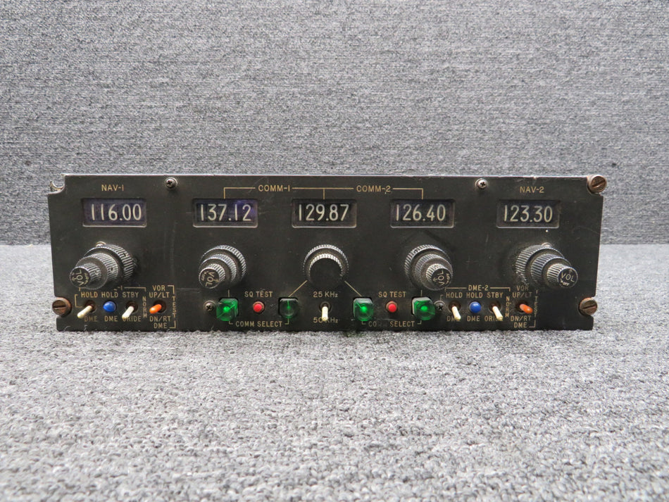 G3978-03 Gables Communication and Navigation Control Unit w Mods (Chipped Mount)