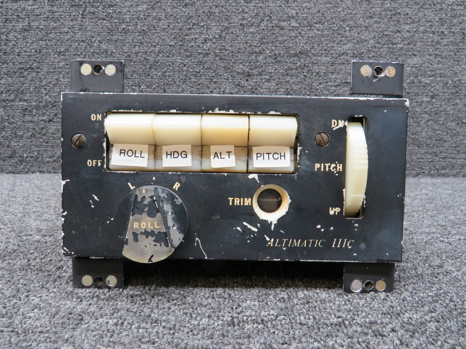 1D720 Edo-Aire Autopilot Command Console with Mounting Bracket