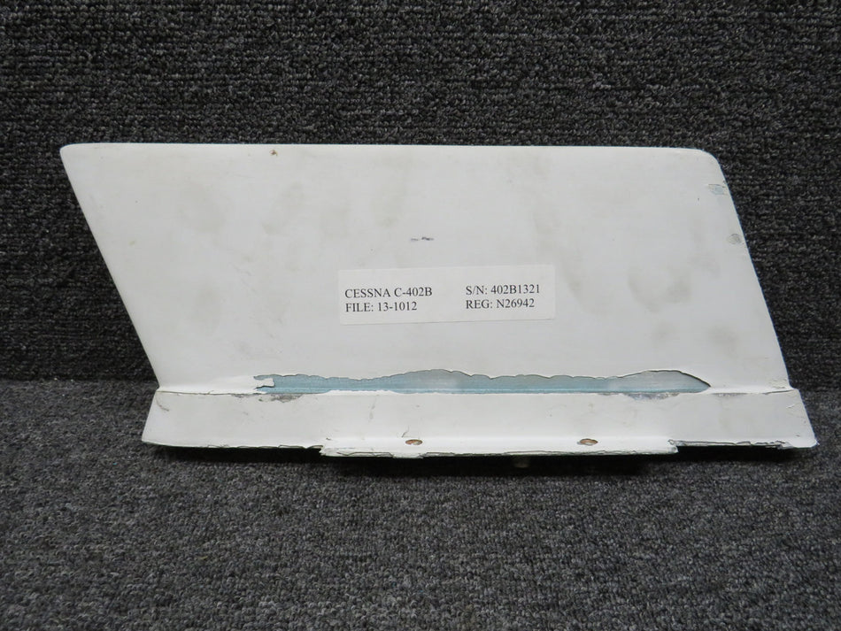VT10-56-5 Cessna VOR-LOC Navigation Antenna (Chipped Paint)