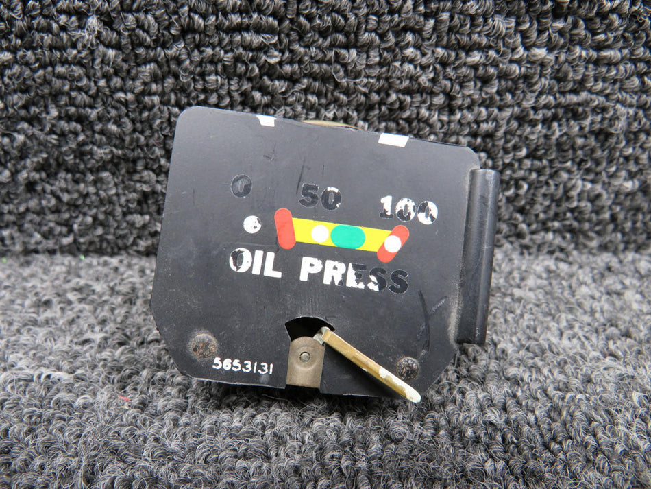 Does Not Apply 5653131 Oil Pressure Indicator (Worn Face, Broken Needle) (Core)