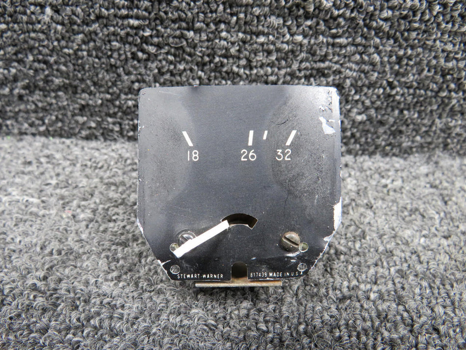 Stewart-Warner 817439 Stewart Warner Indicator (Worn Face, Broken Needle) (Core)