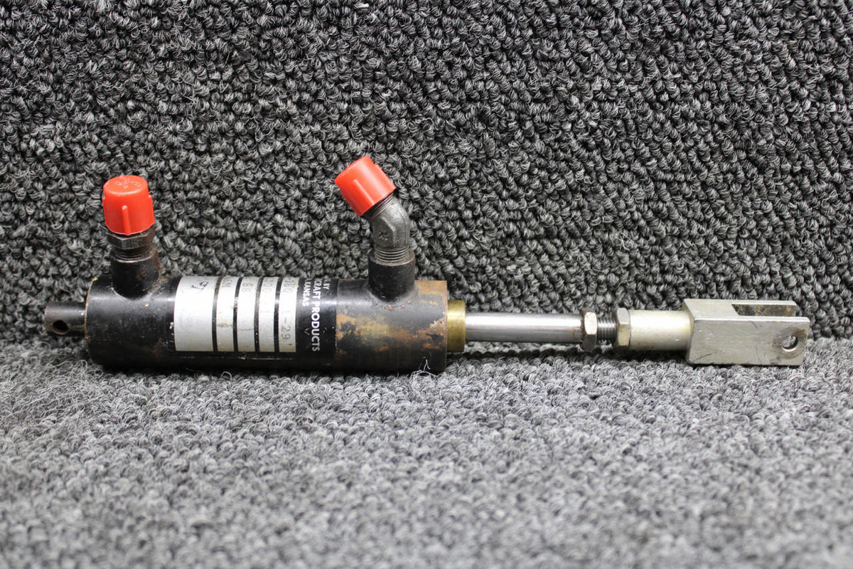 Commercial Aircraft Products CM1000-31 (Alt: 90-380001-29) CAP Master Brake Cylinder Assembly