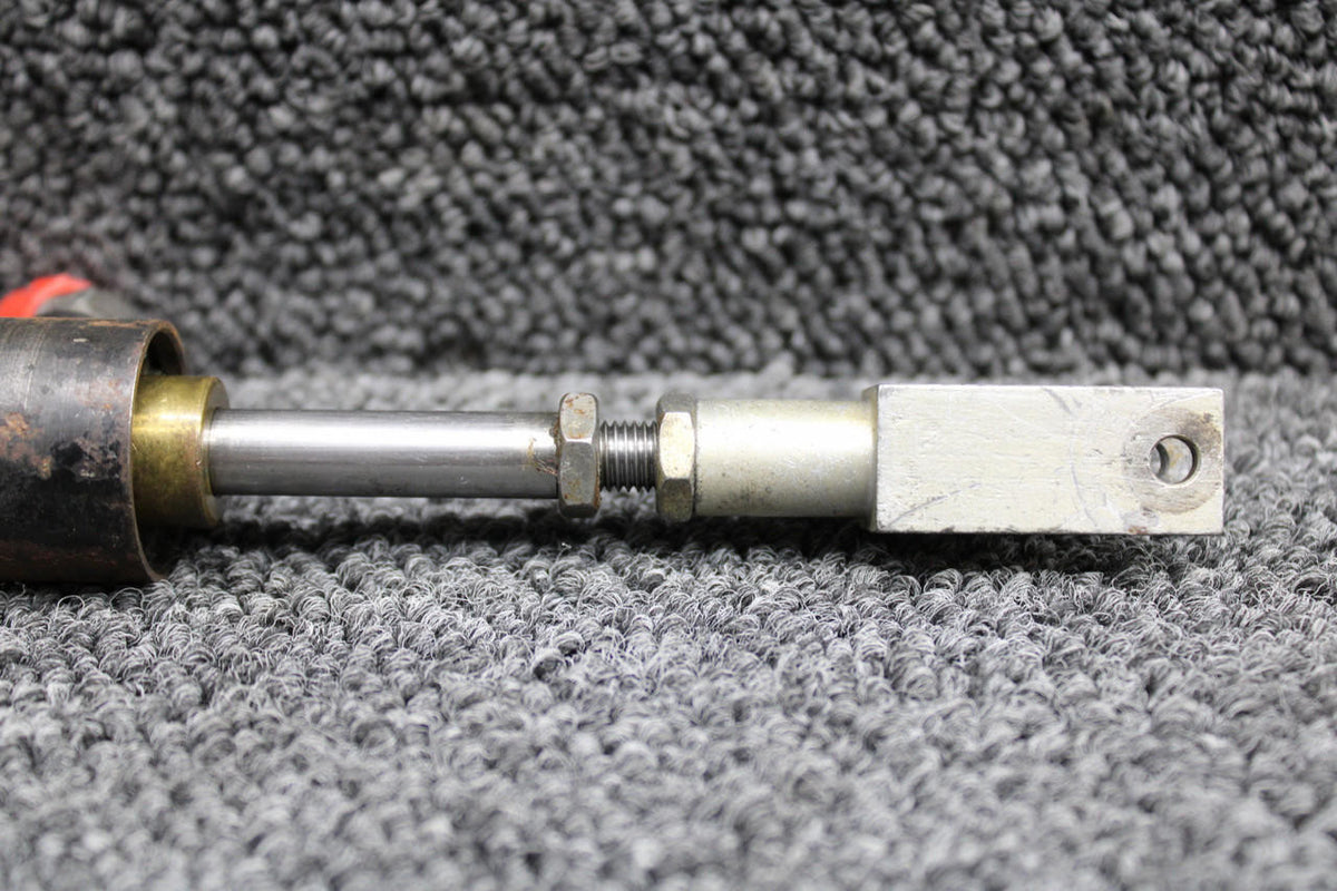 Commercial Aircraft Products CM1000-31 (Alt: 90-380001-29) CAP Master Brake Cylinder Assembly