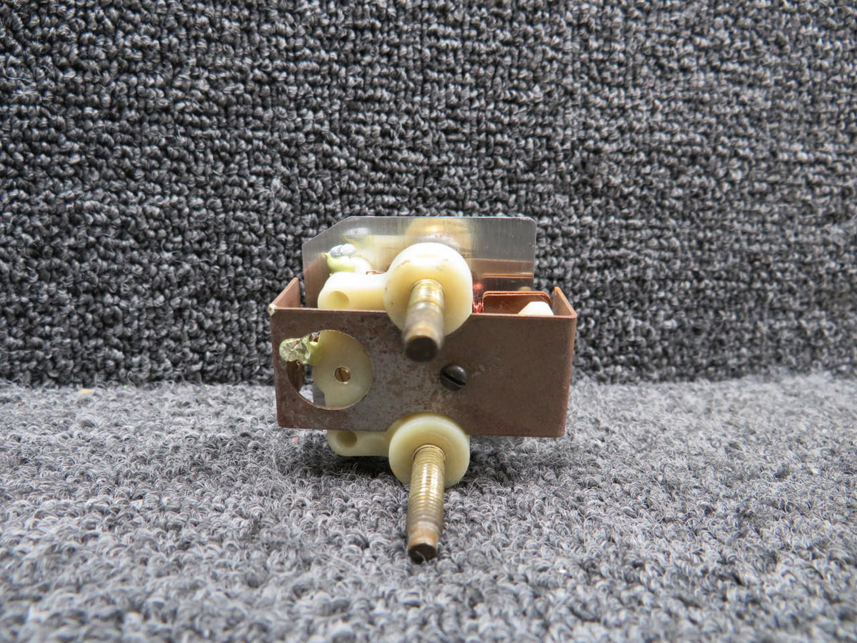 Stewart-Warner 819472 Stewart-Warner Volts Indicator (Broken Needle) (Core)