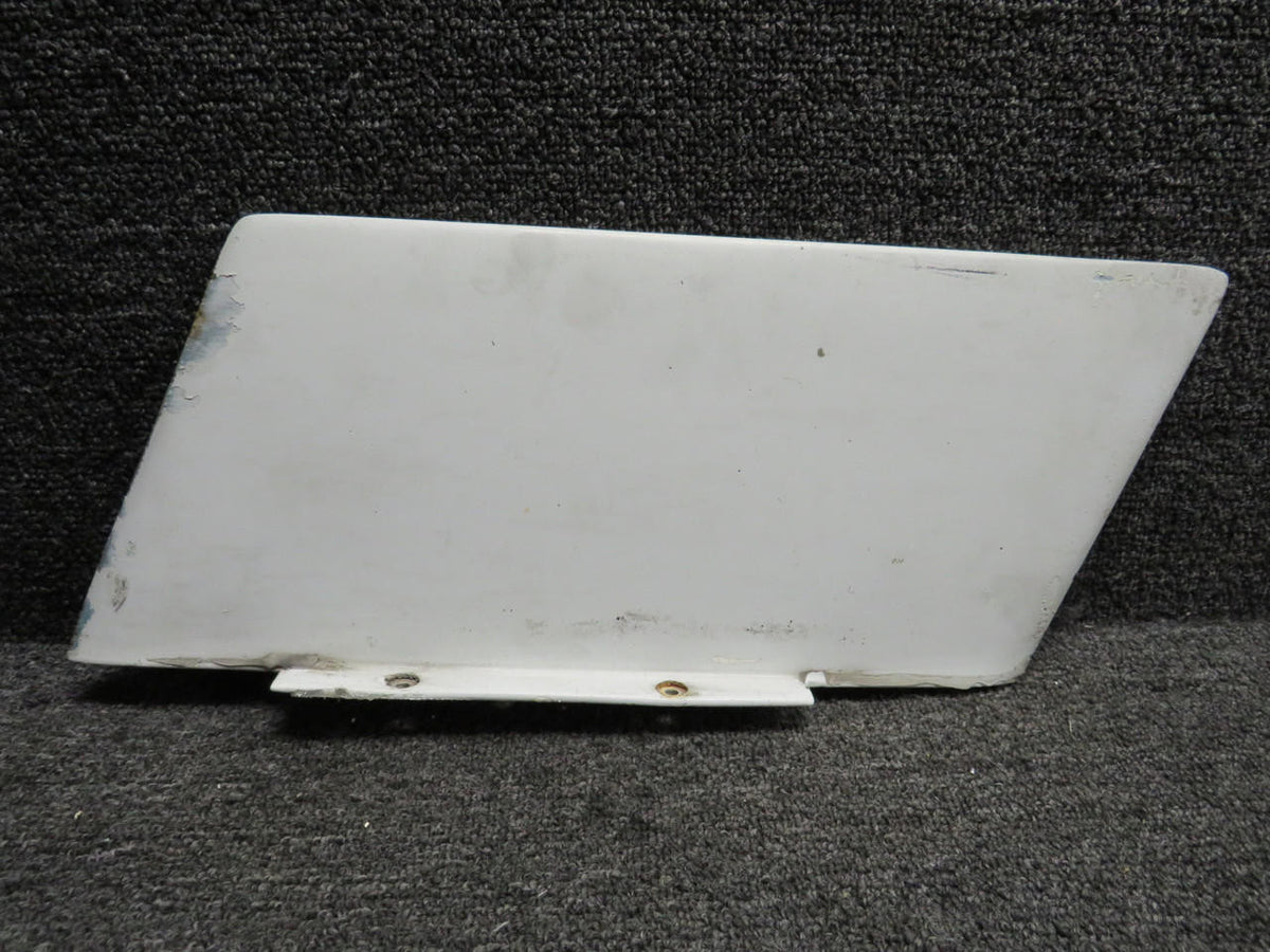 Does Not Apply VT10-56-1 Communications VOR, LOC Navigation Antenna (Worn Paint)