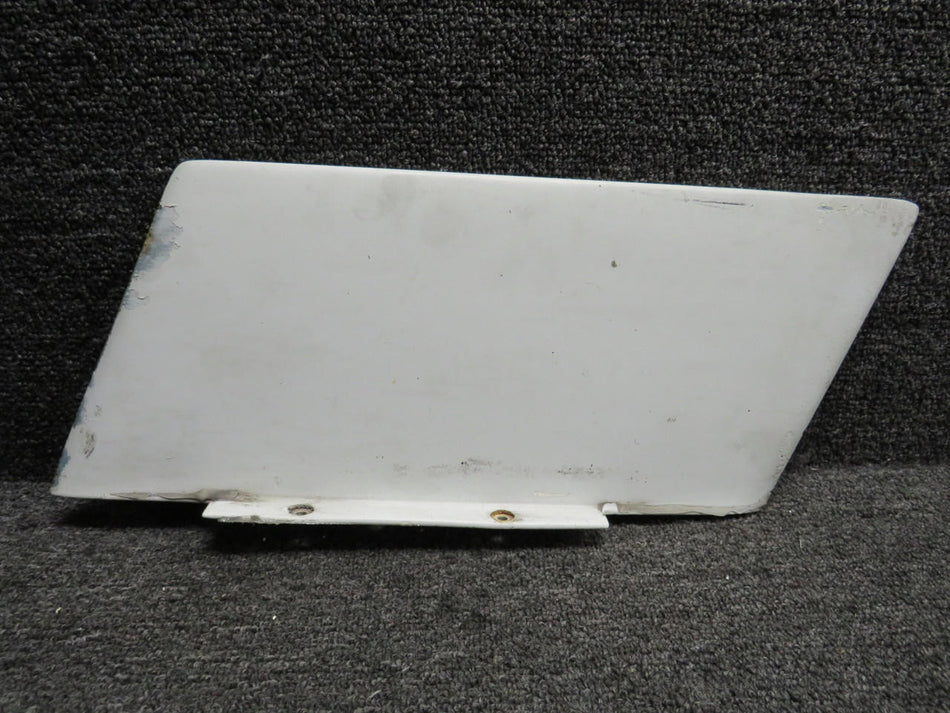Does Not Apply VT10-56-1 Communications VOR, LOC Navigation Antenna (Worn Paint)