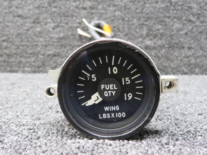 PF231-N1 (Alt: 45AS86802-1) Hokushin Fuel Quantity Indicator (Range: 0-1900 LBS)