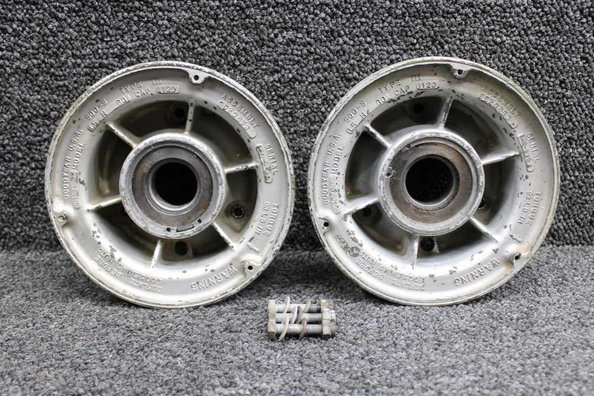 Goodyear 9520653 Goodyear PC18TC37 Nose Wheel 5.00-5 Assembly