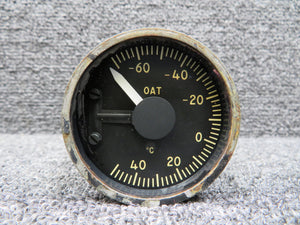 162LC612 (Alt: 27-19126-1) Lewis Outside Air Temperature Indicator (Worn Paint)