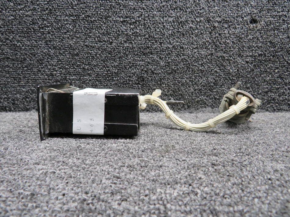 Does Not Apply DE134-12 VHF NAV Standby Control