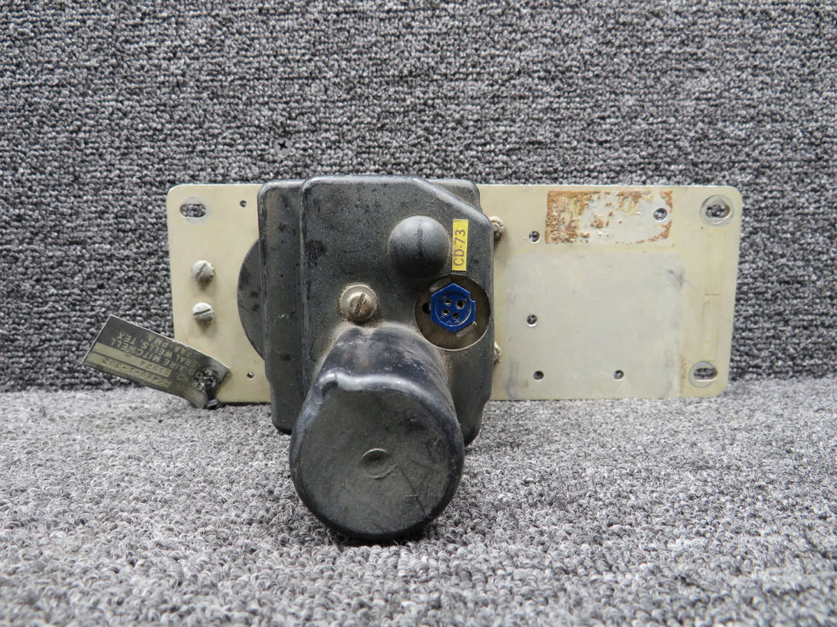 Edo-Aire 1C469-1-302 Edo-Aire Servo Assembly with Mounting Bracket