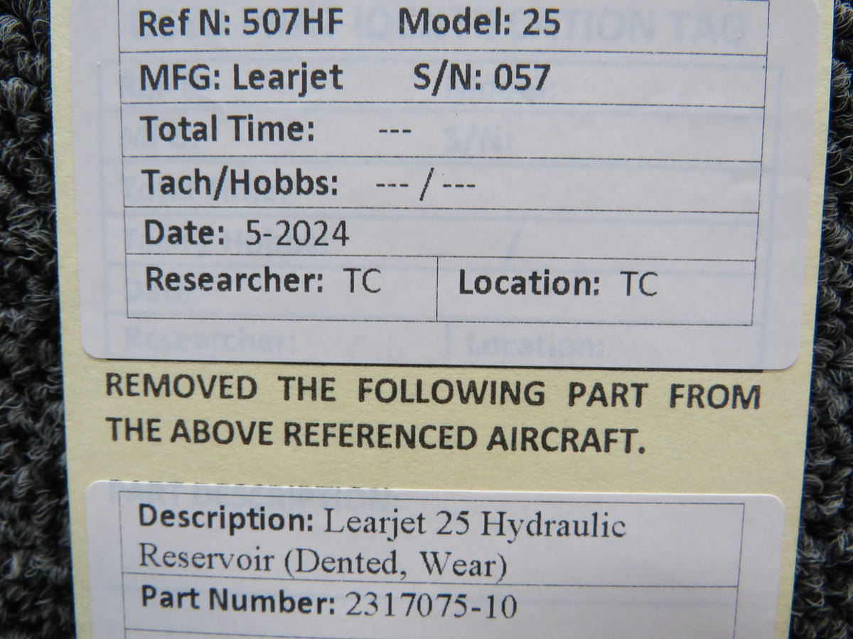 Learjet 2317075-10 Learjet 25 Hydraulic Reservoir (Dented) (Wear)