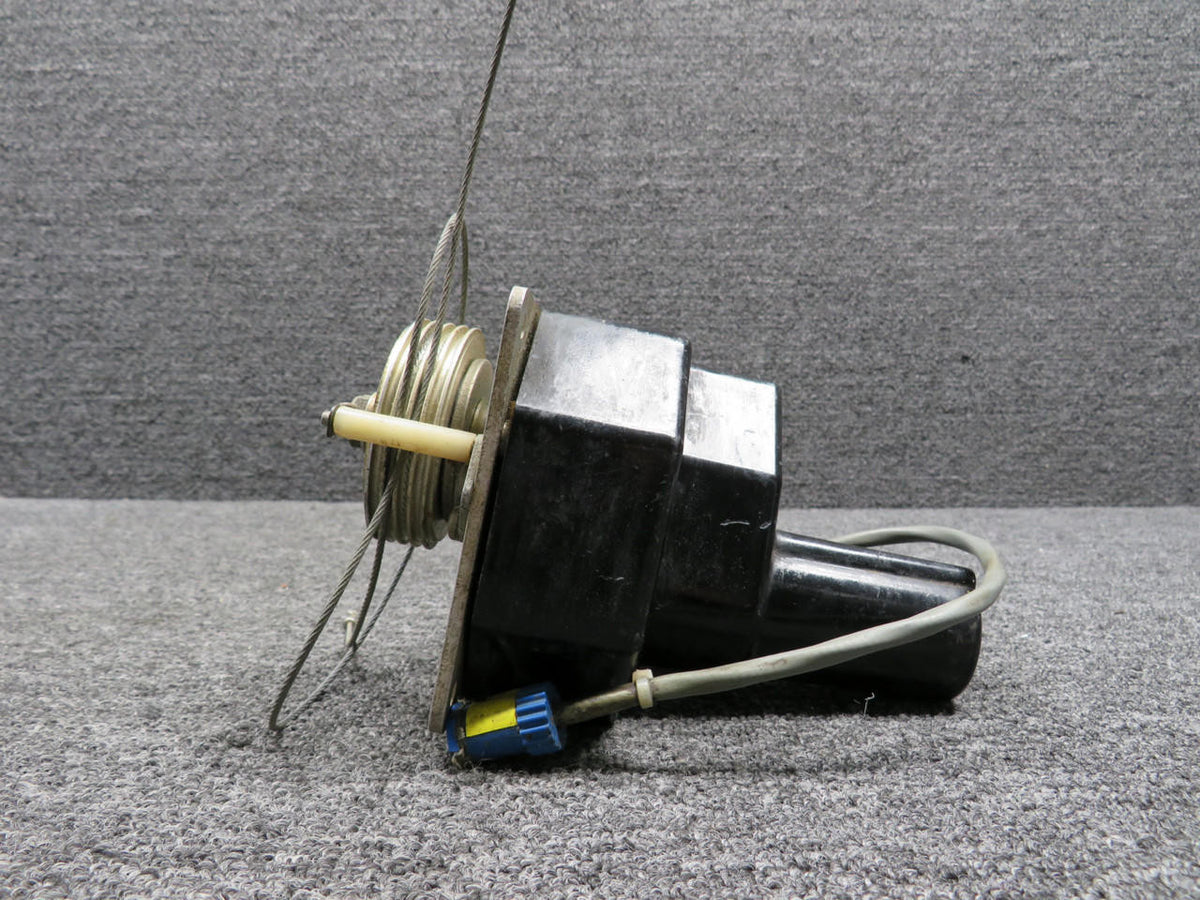 Edo-Aire 1C465-1-240P Edo-Aire Roll Servo (Cracked Casing)