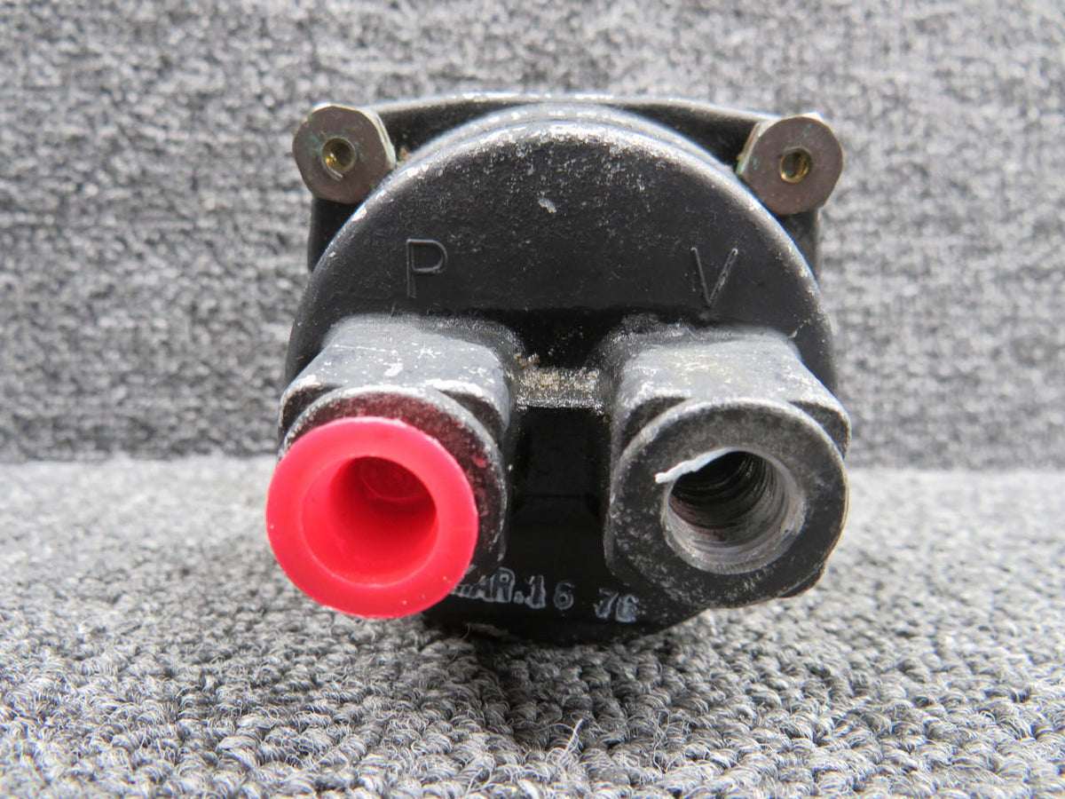 UMA C668540-0101 UMA 3-102-1 Suction Indicator