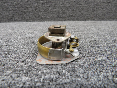 Does Not Apply Fuel Pressure Indicator (Worn, Faded Face)