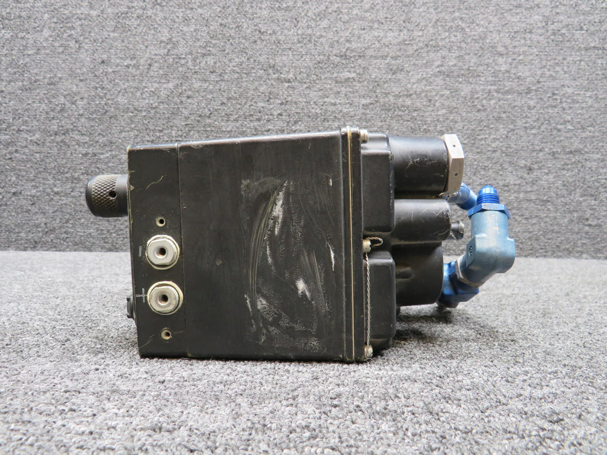 Airesearch 102464-5-16 Airesearch Series 1 Outflow Valve Control (Worn Face and Knob)