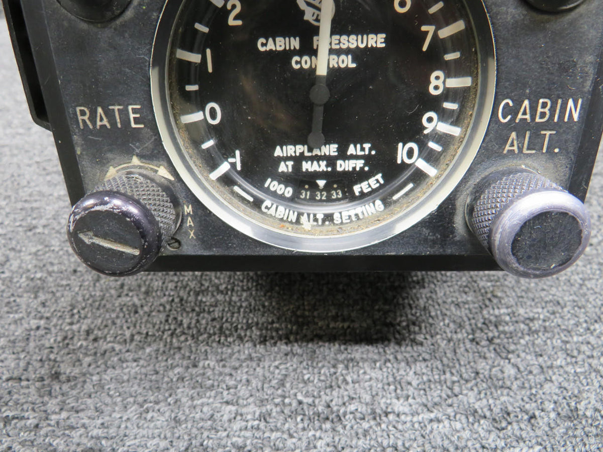 Airesearch 102464-15 Airesearch Series 1 Outflow Control Valve (Worn Knobs)
