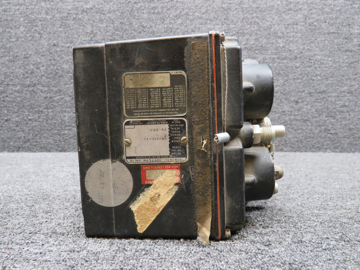 Airesearch 102076-11 Airesearch Series 1 Outflow Valve Control (Worn Grey Knob)