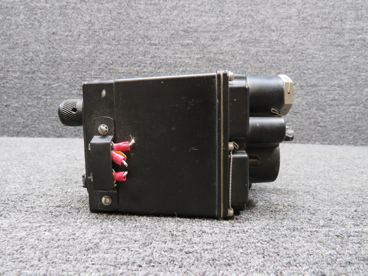 Airesearch 102464-30 Airesearch Series 1 Outflow Valve Control (Grey Knob)