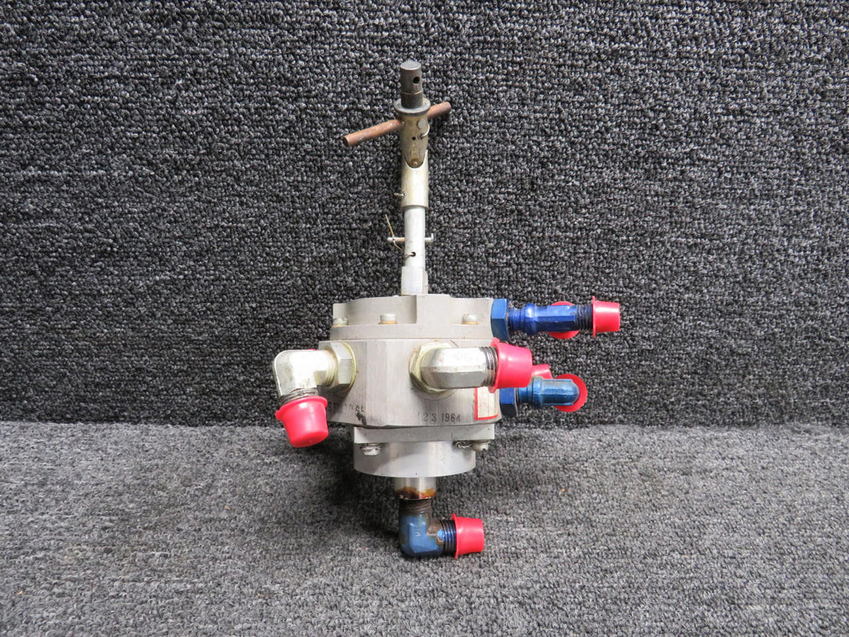 H and E Aircraft HE825-2 H & E Aircraft Fuel Selector Valve Assembly (Missing Handle)