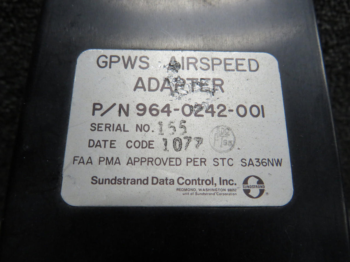 Sunstrand 964-0242-001 Sundstrand GPWS Airspeed Adapter with Mount
