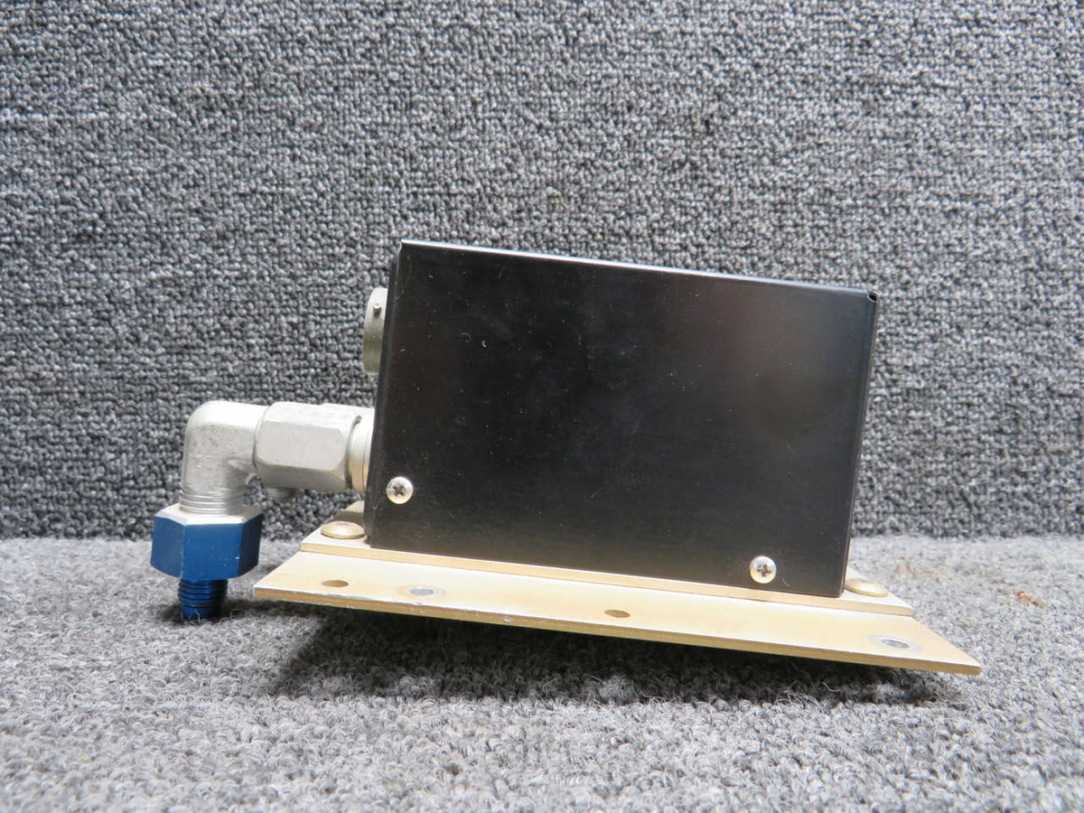 Sunstrand 964-0242-001 Sundstrand GPWS Airspeed Adapter with Mount
