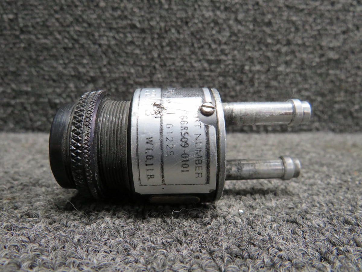 Cessna Aircraft Parts C668509-0101 Cessna 172RG Suction Indicator