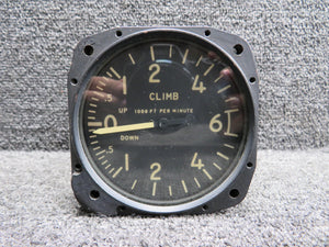 360-27-1210 (Alt: 980026-1) Aerosonic Rate of Climb Indicator