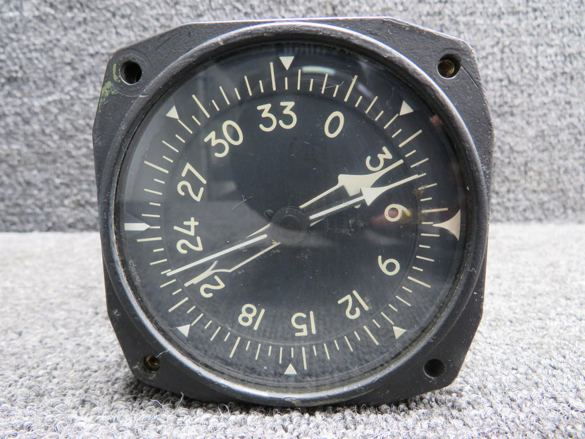 Castleberry 2105D-B-6 Castleberry Instruments Dual Radio Magnetic Indicator (Volts: 26)