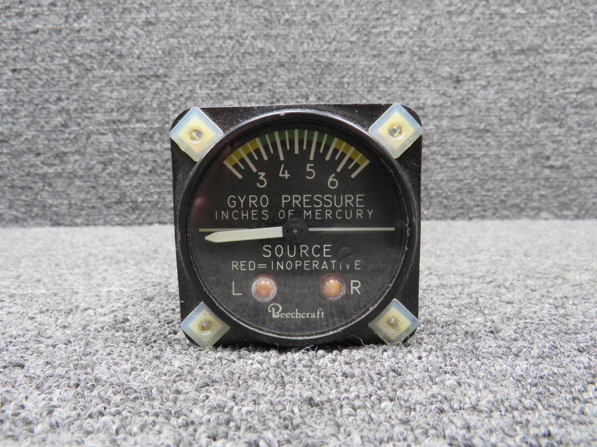 Airborne 1G4-5 Airborne Gyro Pressure Indicator (Worn Inner Face)