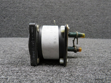 Airborne 1G9-31 Airborne Gyro Pressure Indicator, Lighted (Worn Inner Face)