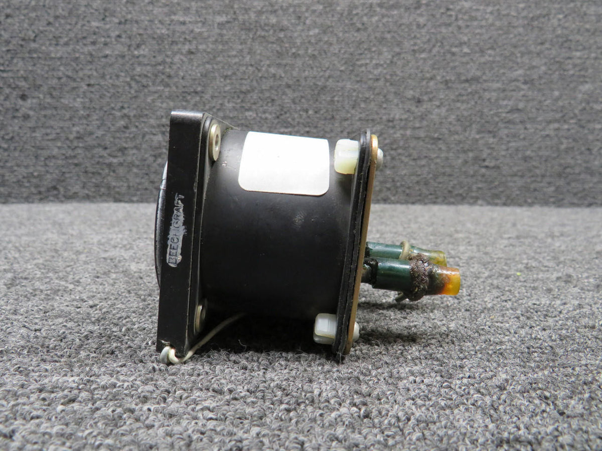 Airborne 1G9-31 Airborne Gyro Pressure Indicator, Lighted (Worn Inner Face)