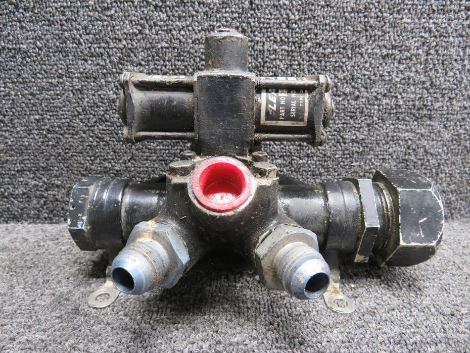 2880022-28 LearJet Valve Assembly