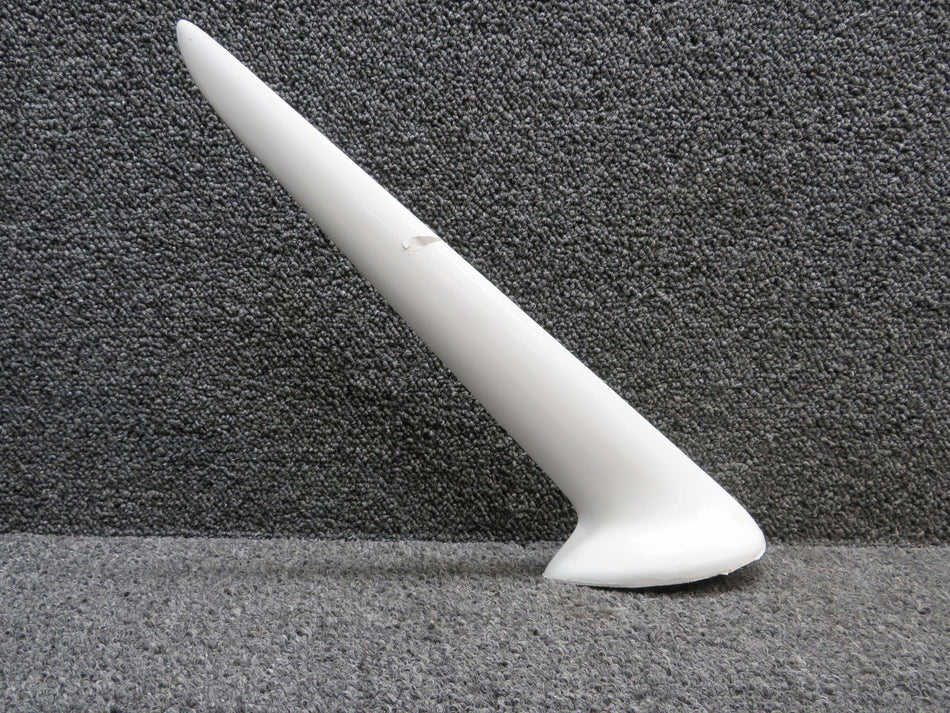 35-5006 Communications Components VHF Blade Antenna (Some Wear)