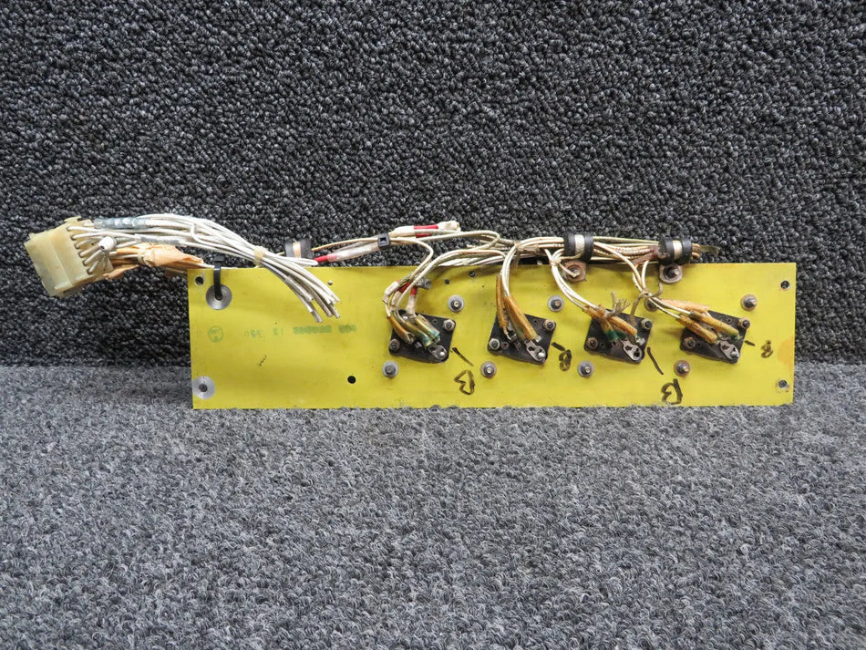 002-364042-13, 2N3055 Beechcraft 58 Light Dimmer with Transistors and Coolers