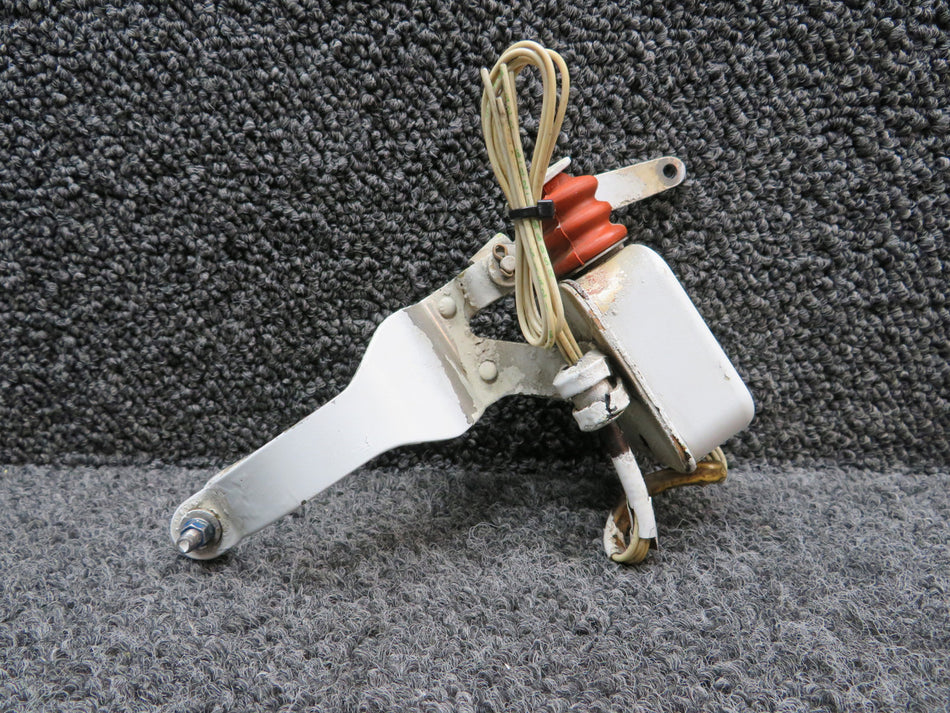 95-361015-601 Beechcraft 58 Landing Gear Safety Switch with Bracket and Arm