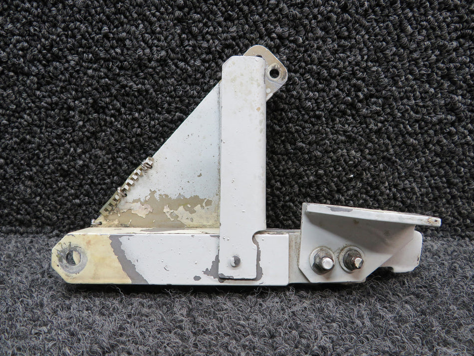 60-810092-20, 35-815077-21 Beechcraft 58 Main Gear Uplock Assembly RH with Block