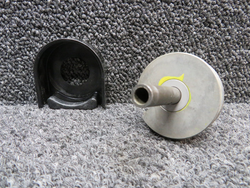 50-524043-10, 45-524539-3, 50-524047 Beech 58 Rudder Tab Wheel Shaft Assembly
