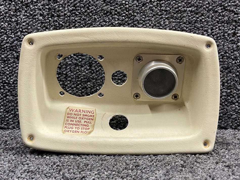 50-534567-4 Beechcraft Overhead Outlet Panel with Light