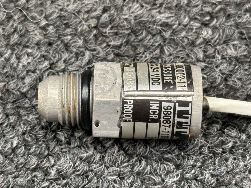 98087-1106P15-11 (Alt: 101-380002-11) ITT Aerospace Pressure Switch (24V, 5A)